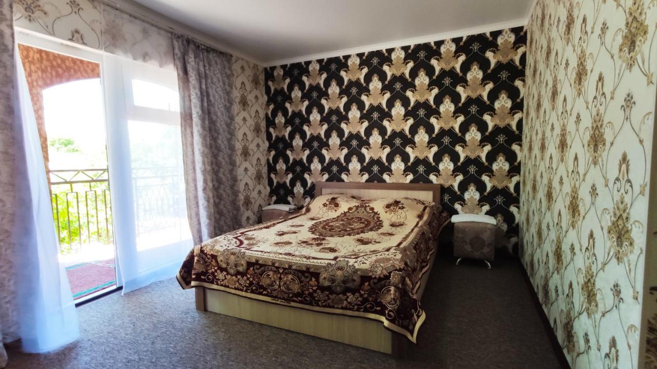 Hotel Natalia Kaji-Say Zewnętrze zdjęcie