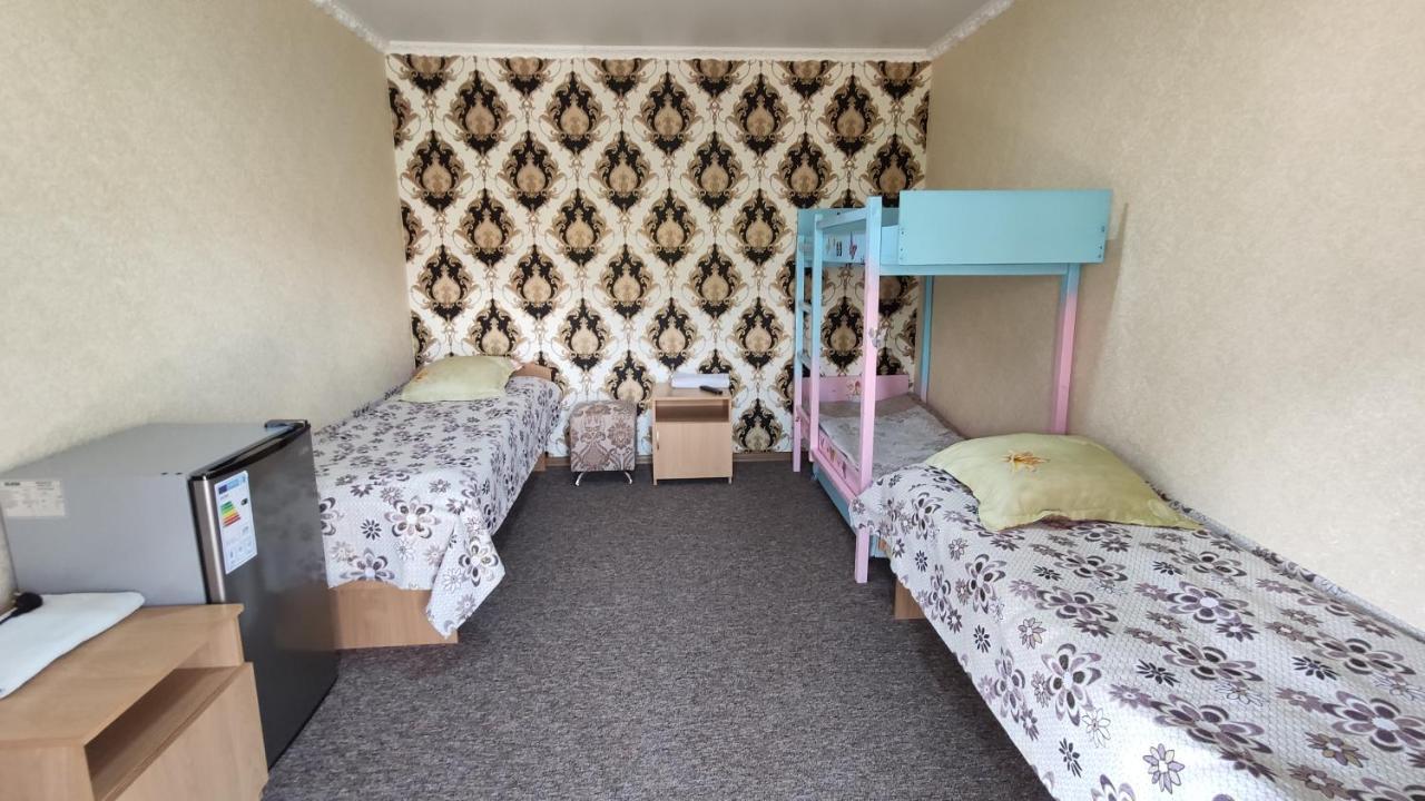 Hotel Natalia Kaji-Say Zewnętrze zdjęcie